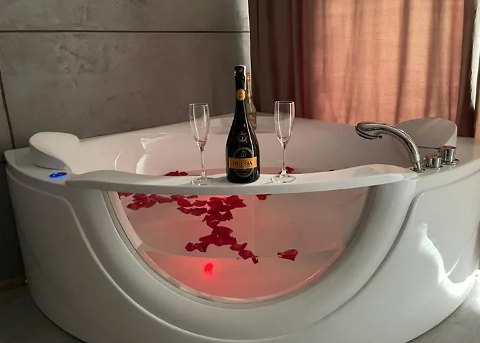 Arkadiya Sky Jakuzi & Angelika 23 *