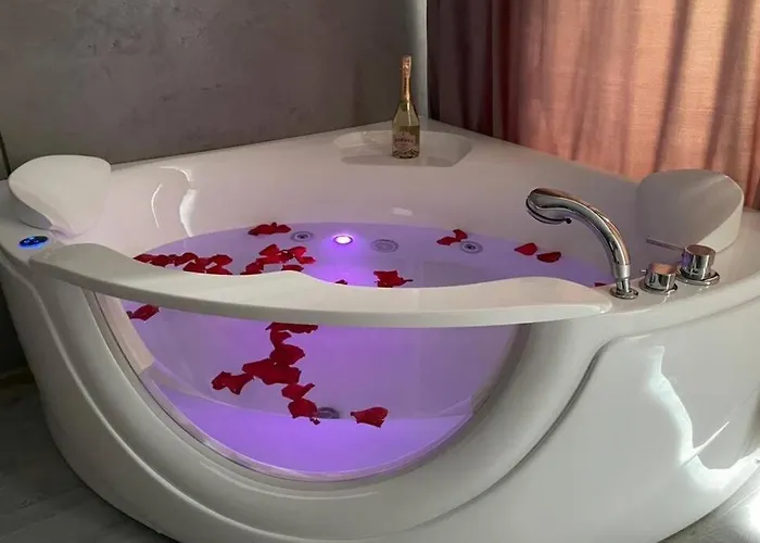 Arkadiya Sky Jakuzi & Angelika 23 *